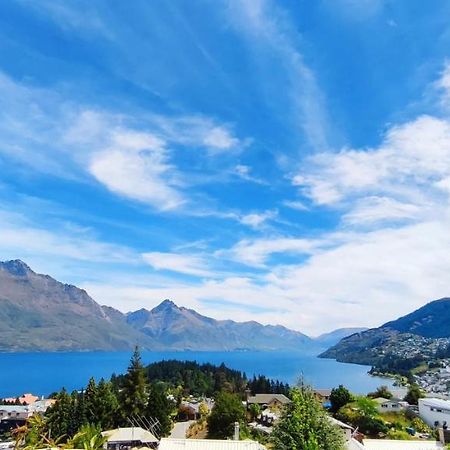 Spacious Home With Awesome Lake Views Queenstown Ngoại thất bức ảnh