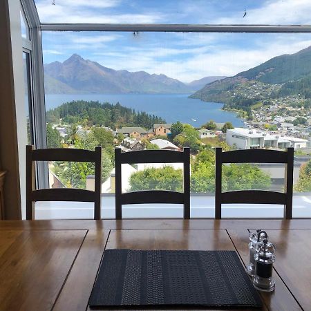 Spacious Home With Awesome Lake Views Queenstown Ngoại thất bức ảnh
