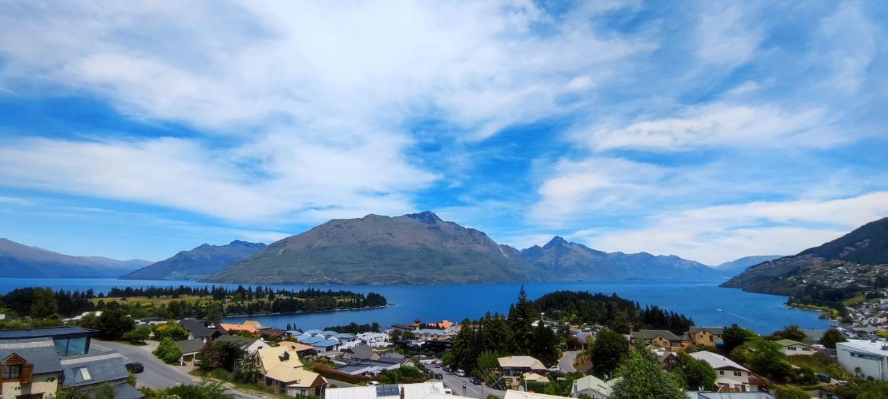 Spacious Home With Awesome Lake Views Queenstown Ngoại thất bức ảnh